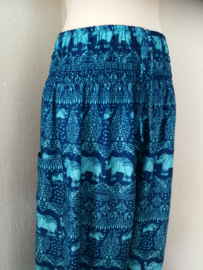 Broek 'Olifant', blauw tinten. Maat 44/46.