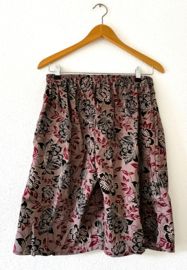 Batik herenshort. Maat 44/46.
