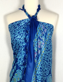 Sarong pauw, blauw/multi. Symbool van onsterfelijkheid.