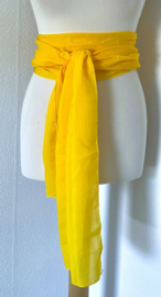 Kebaya sjerp (selendang) geel 2.40x28 cm.