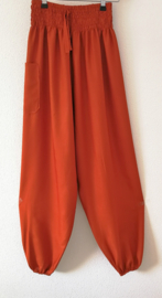 Broek Bohemian roest. Maat 36/38.