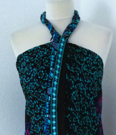 Sarong pauw, turquoise/zwart/multi.  Symbool van onsterfelijkheid.
