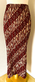 Batik uit Java. Authentieke rok plissé. Maatbereik 36 t/m 40.
