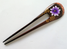 Houten beschilderde knotspeld frangipani bloem paars. 15 cm