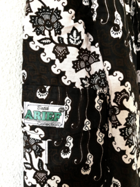 Authentieke Javaanse batik broek. Maat 110.