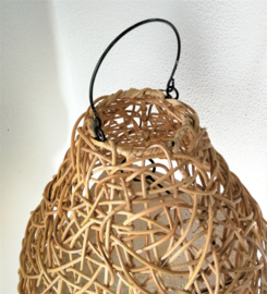 Schitterende naturel rotan hanglamp.