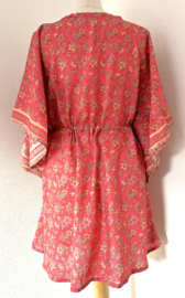 Balinees tuniek jurkje, dé 2026 trend in Indonesie.