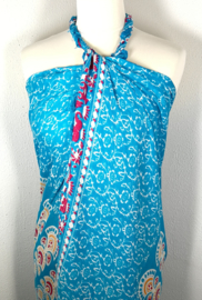 Sarong pauw, azuur blauw/multi. Symbool van onsterfelijkheid.