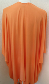 Sarong vest abrikoos. Maat 36 t/m 50.