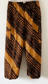 Authentieke Javaanse batik broek. Maat 44/46.