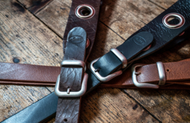 Liam's Adjustable Leather Buckle Guitar Strap