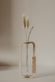 MOEDERDAG | Houten vaasje met reageerbuisje