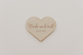 Houten hartjes corsage | gepersonaliseerd