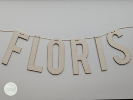 Houten letterslinger