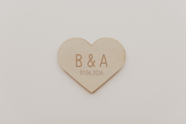 Houten hartjes corsage | gepersonaliseerd