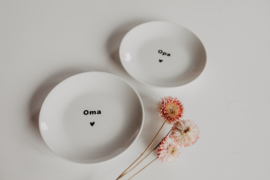 Gebaksbordje van porselein met tekst