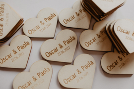 Houten hartjes corsage | gepersonaliseerd