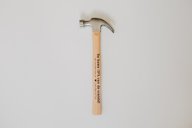 Houten hamer met gravering – ideaal voor papa of opa!