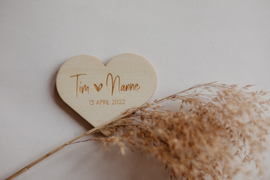 Houten hartjes corsage | gepersonaliseerd