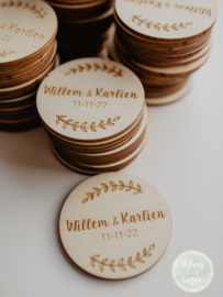 Houten ronde corsage takjes | gepersonaliseerd