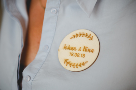 Houten ronde corsage takjes | gepersonaliseerd