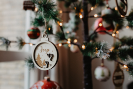 Houten kerstbal met 3D-effect