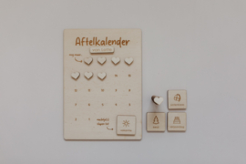 Houten aftelkalender voor kinderen