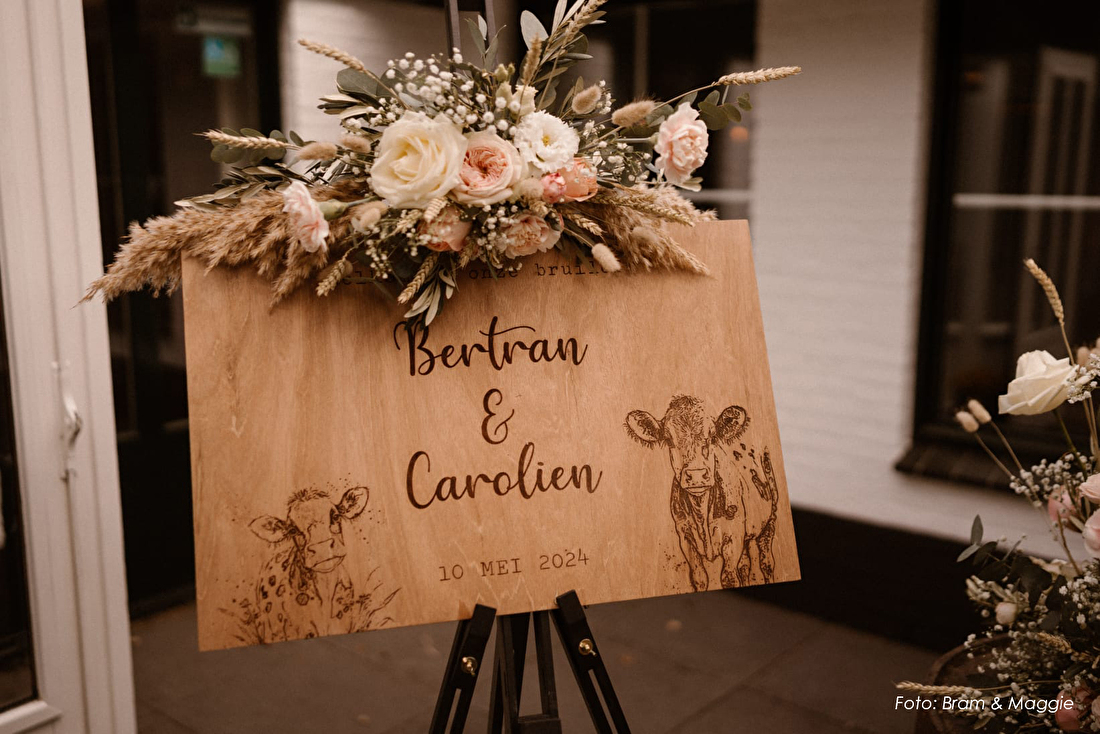 Welkomstbord hout met koeien