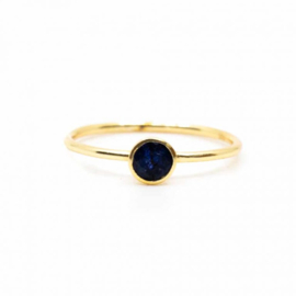 Geboortesteen Ring Saffier September – 925 Zilver Verguld (Maat 17)