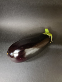 Aubergine