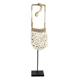 The shell purse on stand