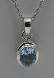 Sterling zilveren ketting met bleu topaas, 45 cm