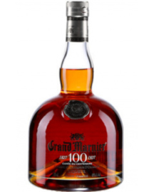 GRAND MARNIER Grand Marnier Cuvee Du 100-Re + GB 0.70 Liter