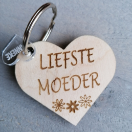 LIEFSTE MOEDER  SLEUTELHANGER  EN HARTJE MET NAAM