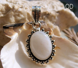 Beautiful Pendant with White Rainbow Moonstone - SP - Various Options