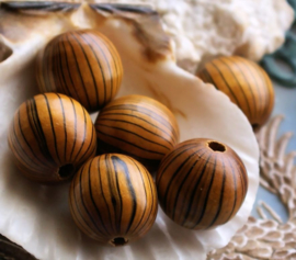 set/3 Large Beads: Wood Zebrano - Round - 16 mm - Gold-Brown with Black