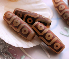 1 large Tibetan DZI Prayerbead: 9 Eyes Bead - Agate - approx 30 mm