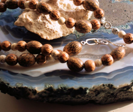 C&G Natural Necklace: Buri - Palmwood - Magnesite