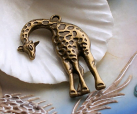 1 Pendant: Giraffe - 42x29 mm - Antique Brass/Bronze Tone