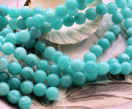 set/5 beads: JADE - Round - 8,4 mm - Aqua Blue/Turquoise and White