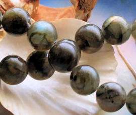 set/3 large beads: beautiful Labradorite - Round - 12 mm