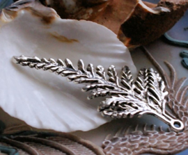 1 Botanical Pendant: Fern Leaf - 62 mm - Antique Silver Tone