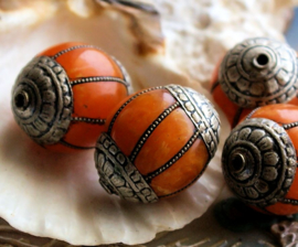 1 large Repoussé Bead from Nepal - 23x18 mm - Beeswax Resin Amber