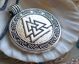 Viking Hanger: Valknut symbool - compleet met Ketting