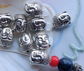 1 Bead: Buddha - 11x9 mm - 1,5 mm hole - 3 metal tones