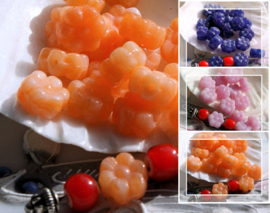 set/5 Old Bohemian Beads - Flower - Glass - 8x4 mm