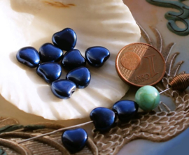 set/9 Beads: Pearl Heart - 8 mm - Night Blue