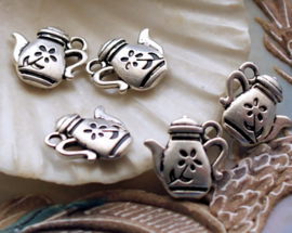 set/3 Charms: Tea Pot with Flower decoration - 18 mm - Antique Silver tone Metal