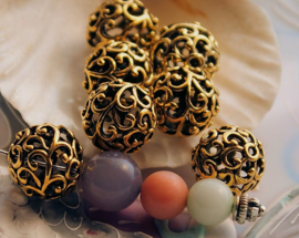 1 Beautiful Bead: Filigree - 12,5 mm - Brass/Antique Gold tone