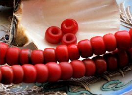 set/10 ANTIEKE FUR TRADE BEADS Handelskralen: Grote Padres 1800's - ca 9 mm - Rood